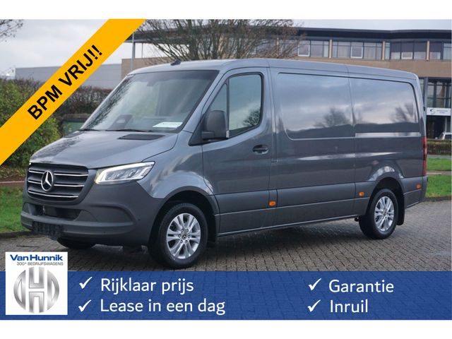 Mercedes-Benz Sprinter 319CDI Select L2H1 BPM VRIJ!! 10.25" Mbux, ACC, LED, 3.5T Trekhaak, 17" LM!! NR. 912