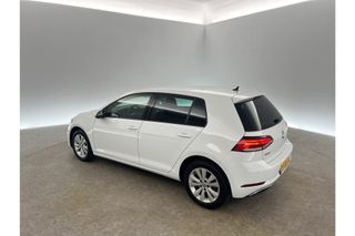 Volkswagen Golf 1.0 TSI ACC Clima Carplay Cruise Parkeersensoren Navi 16"LMV