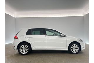 Volkswagen Golf 1.0 TSI ACC Clima Carplay Cruise Parkeersensoren Navi 16"LMV