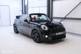 MINI Cabrio 1.5 Cooper Chili JCW | 160 pk | Black pack | Chesnut brown leather | Led | Stoelverwarming | Navipro |