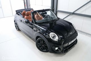 MINI Cabrio 1.5 Cooper Chili JCW | 160 pk | Black pack | Chesnut brown leather | Led | Stoelverwarming | Navipro |