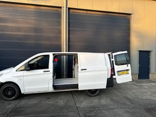 Mercedes-Benz Vito 114 CDI Lang L2H1 / DUBBELE SCHUIFDEUR / AUTOMAAT / AIRCO / CRUISE CONTROLE / NAVI / EURO 6