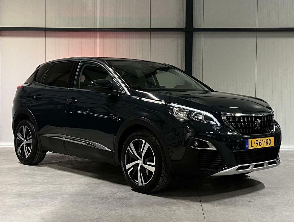 Peugeot 3008 Allure Virtual Carplay PDC Stoelverwarming LED