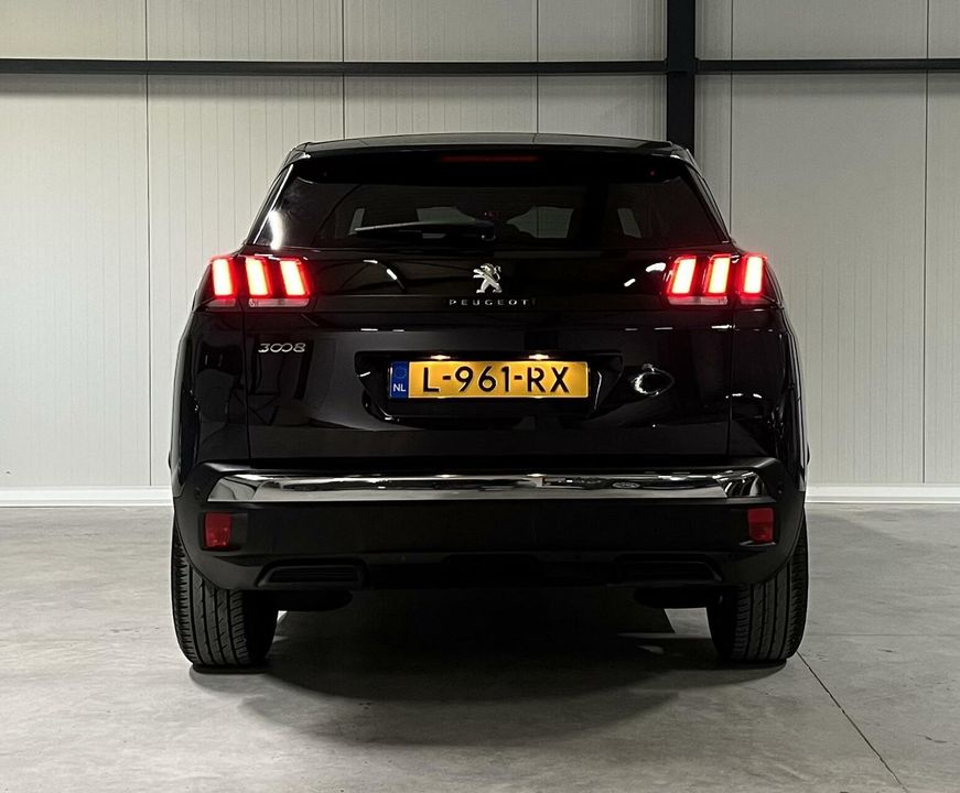 Peugeot 3008 Allure Virtual Carplay PDC Stoelverwarming LED