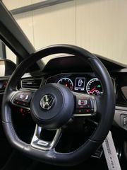 Volkswagen Polo 1.0 TSI 116PK DSG 2X R-line Pano PDC Sfeer