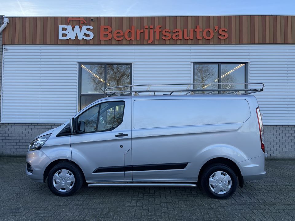 Ford Transit Custom 280 2.0 TDCI L1H1 Trend / vaste prijs rijklaar € 17.950 ex btw / lease vanaf € 329 / airco / cruise / navi / camera / pdc / ex bouw bus / imperial / trekhaak 2500 kg