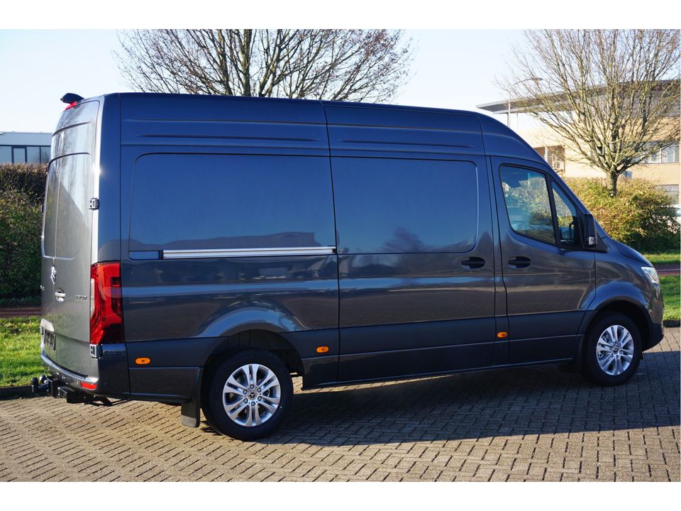 Mercedes-Benz Sprinter 319CDI Select L2H2 BPM VRIJ 10.25" Mbux, ACC, LED, 17" LM 3.5T Trekhaak!! NR. 848