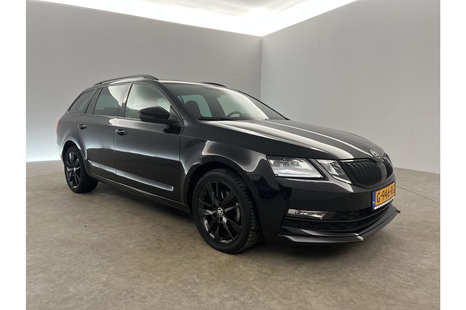 Škoda Octavia 1.5 TSI Greentech Sport Business 150PK DSG Automaat Carplay LED Clima Cruise Navi PDC 17''LMV