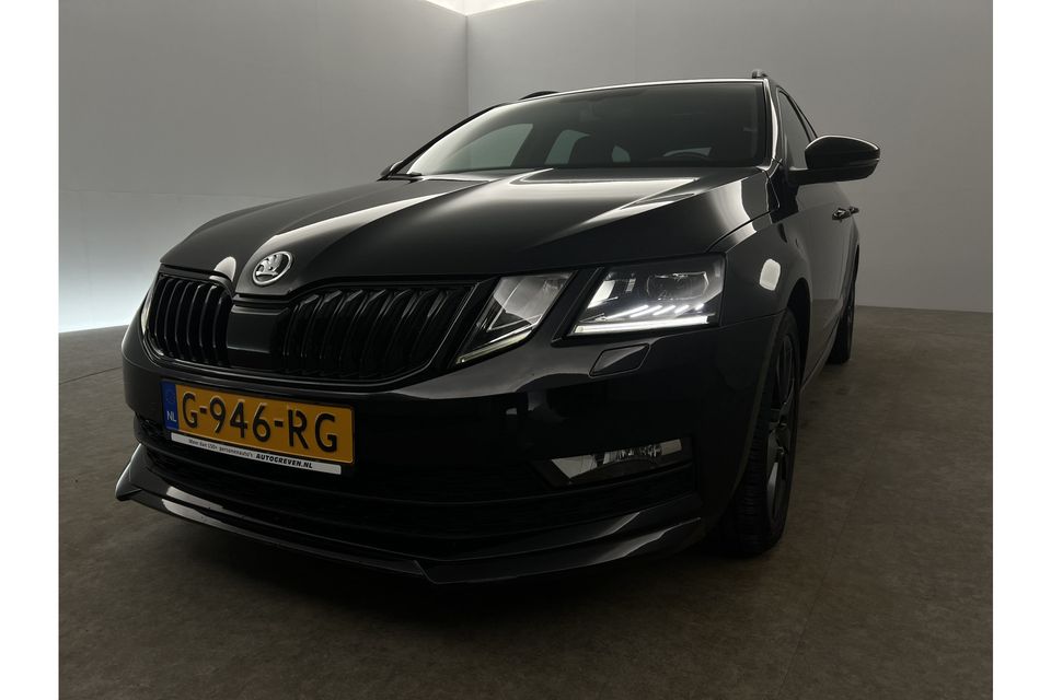 Škoda Octavia 1.5 TSI Greentech Sport Business 150PK DSG Automaat Carplay LED Clima Cruise Navi PDC 17''LMV