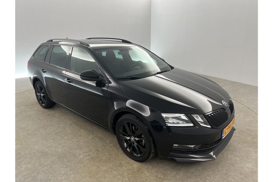 Škoda Octavia 1.5 TSI Greentech Sport Business 150PK DSG Automaat Carplay LED Clima Cruise Navi PDC 17''LMV