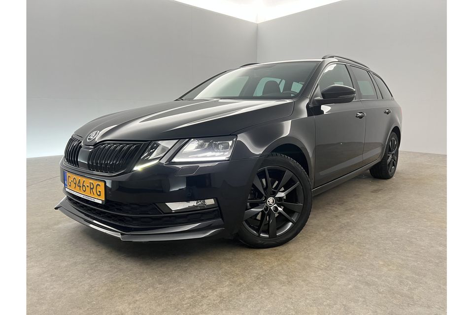 Škoda Octavia 1.5 TSI Greentech Sport Business 150PK DSG Automaat Carplay LED Clima Cruise Navi PDC 17''LMV