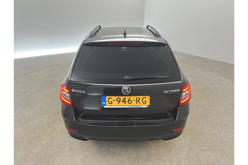 Škoda Octavia 1.5 TSI Greentech Sport Business 150PK DSG Automaat Carplay LED Clima Cruise Navi PDC 17''LMV