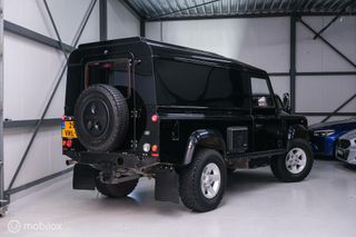 Land Rover Defender 2.4 TD 110 | Airco | BTW auto | Origineel NL | SVX | NAP | Commercial | ASS stoelen | Trekhaak | 60th anniversary | X Tech |