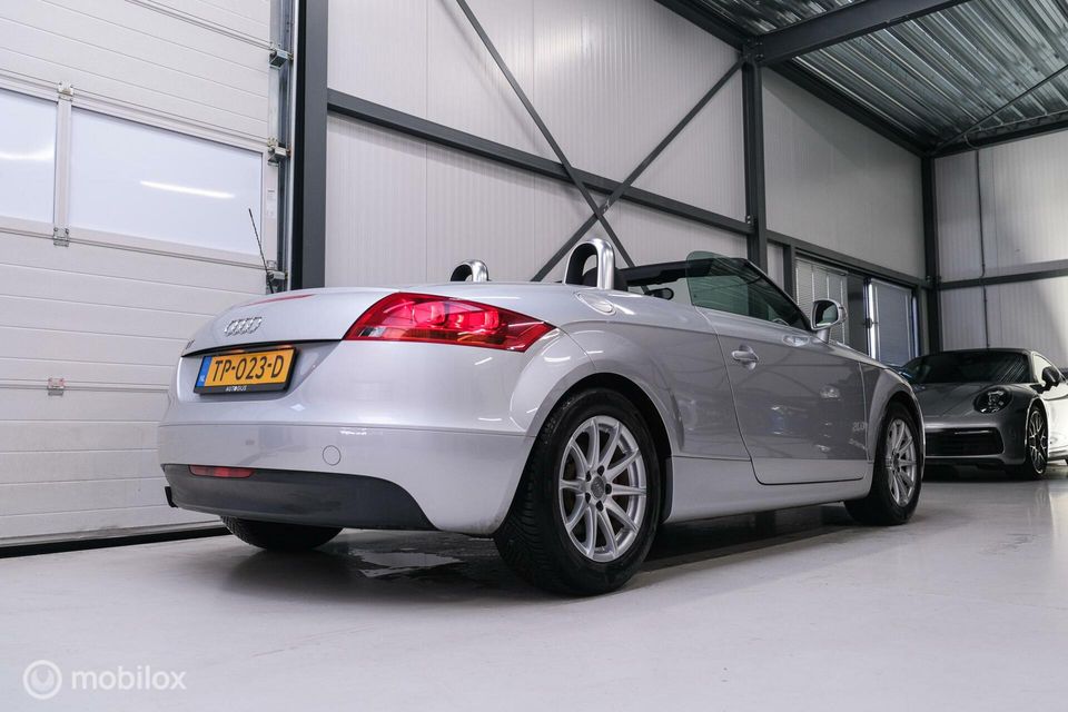 Audi TT Roadster 2.0 TFSI 200 pk | youngtimer | stoelverwarming | handbak | cabriolet |