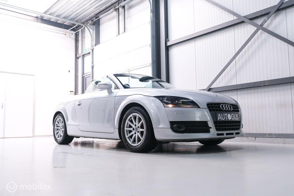 Audi TT Roadster 2.0 TFSI 200 pk | youngtimer | stoelverwarming | handbak | cabriolet |