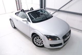 Audi TT Roadster 2.0 TFSI 200 pk | youngtimer | stoelverwarming | handbak | cabriolet |