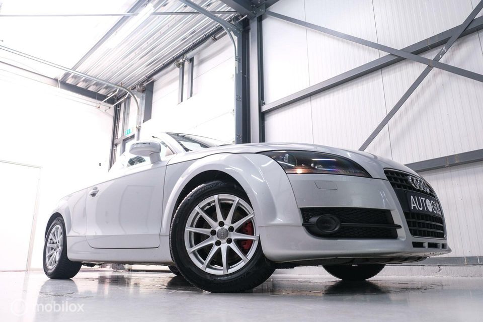 Audi TT Roadster 2.0 TFSI 200 pk | youngtimer | stoelverwarming | handbak | cabriolet |