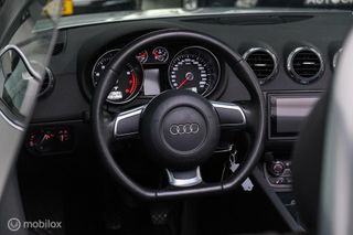 Audi TT Roadster 2.0 TFSI 200 pk | youngtimer | stoelverwarming | handbak | cabriolet |