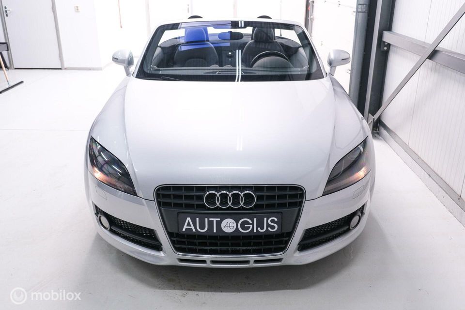 Audi TT Roadster 2.0 TFSI 200 pk | youngtimer | stoelverwarming | handbak | cabriolet |