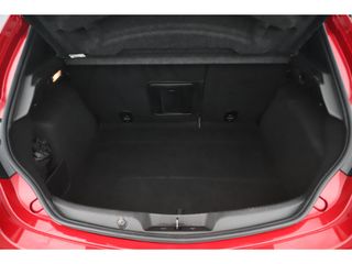 Alfa Romeo Giulietta 1.6 JTDm Sport Automaat 18 inch LMV Rosso Alfa Navigatie Clima Cruise Stoelverwarming Parkeersensor