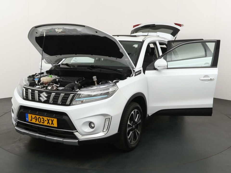 Suzuki Vitara 1.4 Boosterjet Style Smart Hybrid