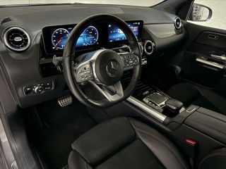 Mercedes-Benz B-Klasse 180 AMG Pano CarPlay Camera Widescreen NAP