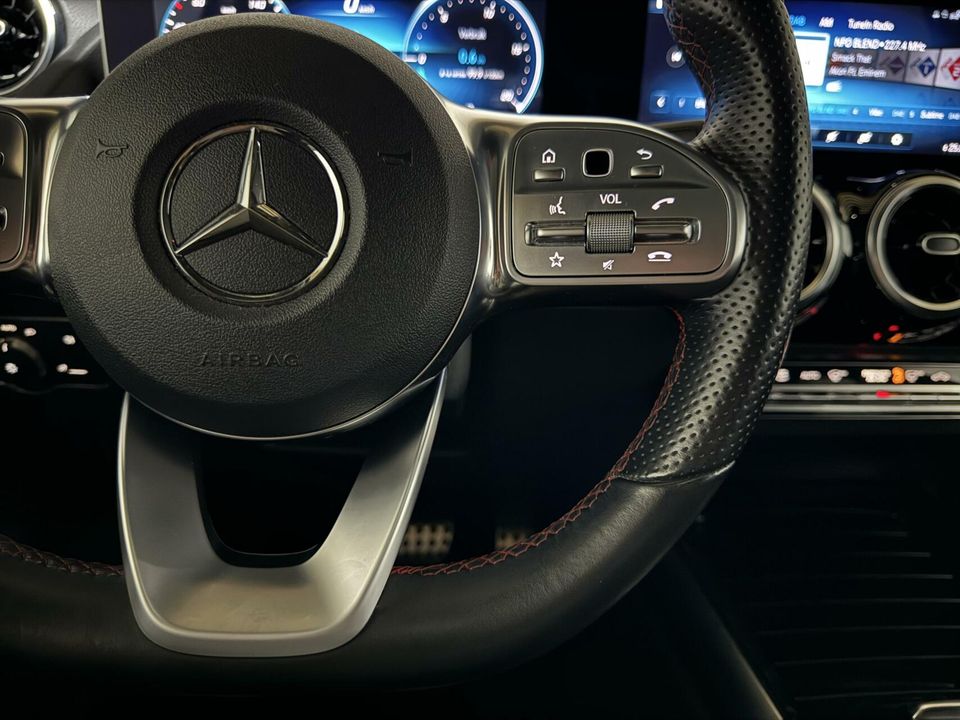 Mercedes-Benz B-Klasse 180 AMG Pano CarPlay Camera Widescreen NAP