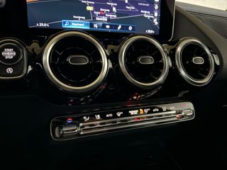 Mercedes-Benz B-Klasse 180 AMG Pano CarPlay Camera Widescreen NAP