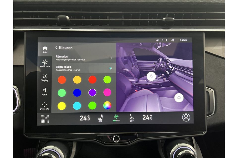 Lynk Co 01 1.5 262PK Automaat Plug-in Hybride 360Camera Pano Sfeerverl. ACC Clima Carplay LED Memory-seat Virtual Navi 20"LMV