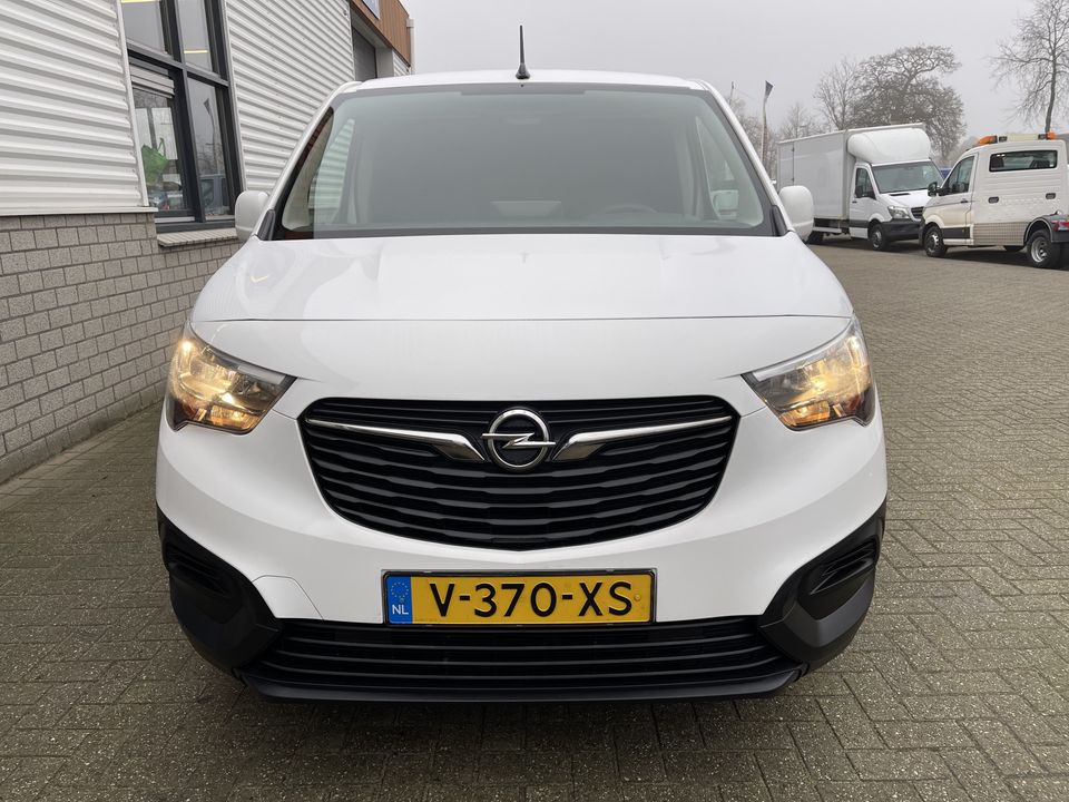 Opel Combo 1.6D L1H1 Edition / vaste prijs rijklaar € 10.950 ex btw / lease vanaf € 200 / euro 6 diesel / airco / cruise / schuifdeur / navigatie / pdc achter !