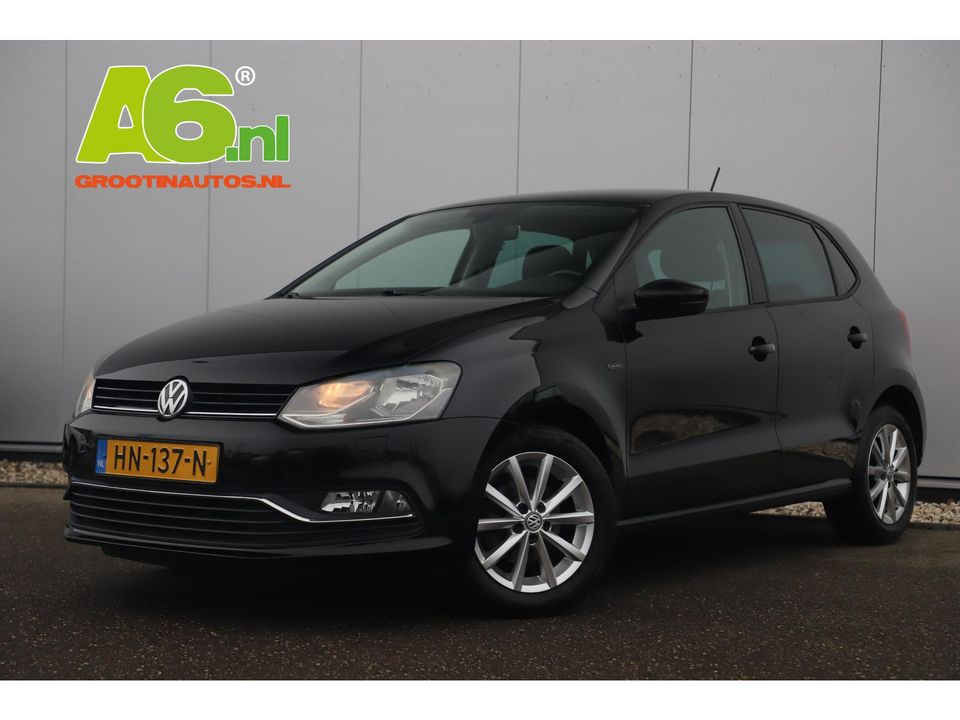 Volkswagen Polo 1.4 TDI Comfortline Lounge 15 inch LMV Navigatie Clima Cruise Bluetooth Getint Glas Parkeersensor