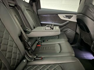 Audi Q7 55 TFSI e Quattro S-Line BlackEdition RS-Seats Lucht