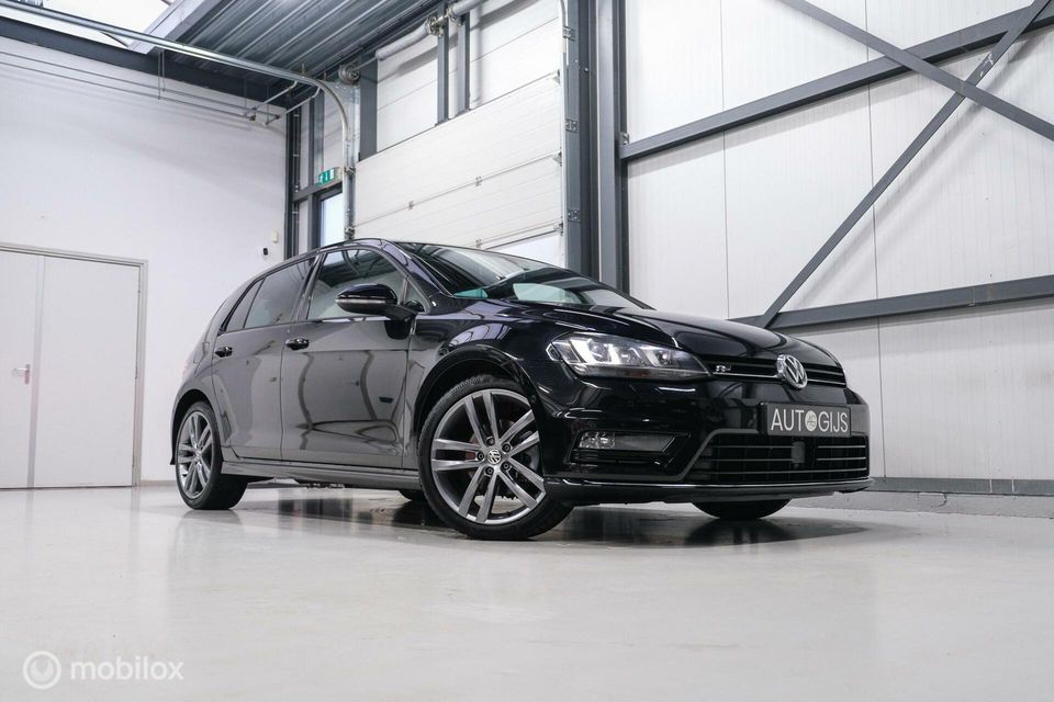 Volkswagen Golf 1.4 TSI R-Line DSG 122 pk | Schuifdak | Navi | Stoelverwarming | LED | A-Z onderhouden | 2e eig | flippers | xenon | pdf | Sport