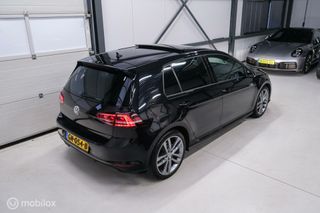 Volkswagen Golf 1.4 TSI R-Line DSG 122 pk | Schuifdak | Navi | Stoelverwarming | LED | A-Z onderhouden | 2e eig | flippers | xenon | pdf | Sport