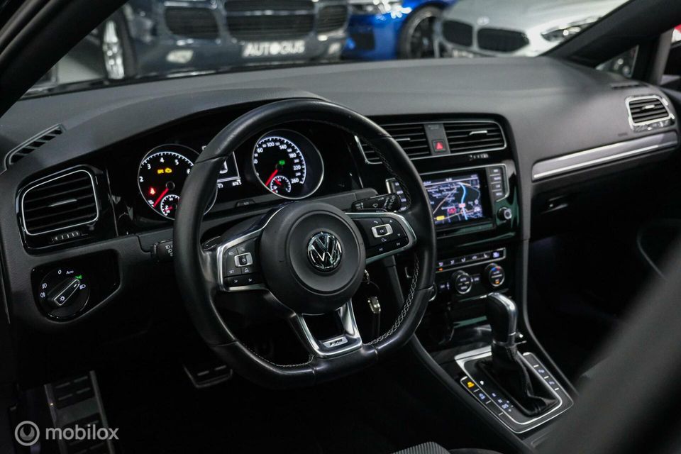 Volkswagen Golf 1.4 TSI R-Line DSG 122 pk | Schuifdak | Navi | Stoelverwarming | LED | A-Z onderhouden | 2e eig | flippers | xenon | pdf | Sport