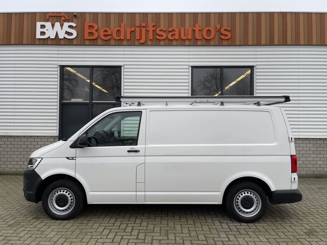 Volkswagen Transporter 2.0 TDI L1H1 Comfortline / vaste prijs rijklaar € 17.950 ex btw / Bott ingerichte laadruimte / lease vanaf € / airco / cruise / imperial / euro 6 diesel / trekhaak !