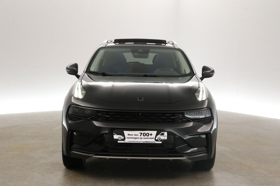 Lynk Co 01 1.5 | Plug-in Hybride | Black Edition | 262PK Automaat Pano Sfeerverl. Clima 360Camera Carplay LED Memory-seat Virtual Adaptive-Cruise Navi 20"LMV