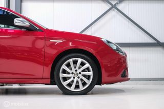 Alfa Romeo Giulietta 1.4 T Business Executive 170 pk | automaat | Leder interieur | Trekhaak | navigatie |