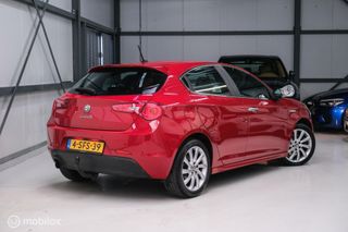 Alfa Romeo Giulietta 1.4 T Business Executive 170 pk | automaat | Leder interieur | Trekhaak | navigatie |