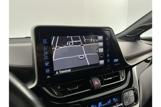 Toyota C-HR Hybrid 1.8 Executive 148PK Automaat Camera Clima Cruise Navigatie LED Stoelverwarming DAB+ 18"LMV PDC