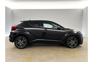 Toyota C-HR Hybrid 1.8 Executive 148PK Automaat Camera Clima Cruise Navigatie LED Stoelverwarming DAB+ 18"LMV PDC