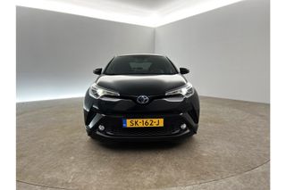 Toyota C-HR Hybrid 1.8 Executive 148PK Automaat Camera Clima Cruise Navigatie LED Stoelverwarming DAB+ 18"LMV PDC