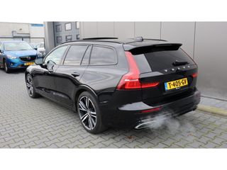 Volvo V60 2.0 T8 TE AWD R-Design | Panoramadak | 304pk | Trekhaak