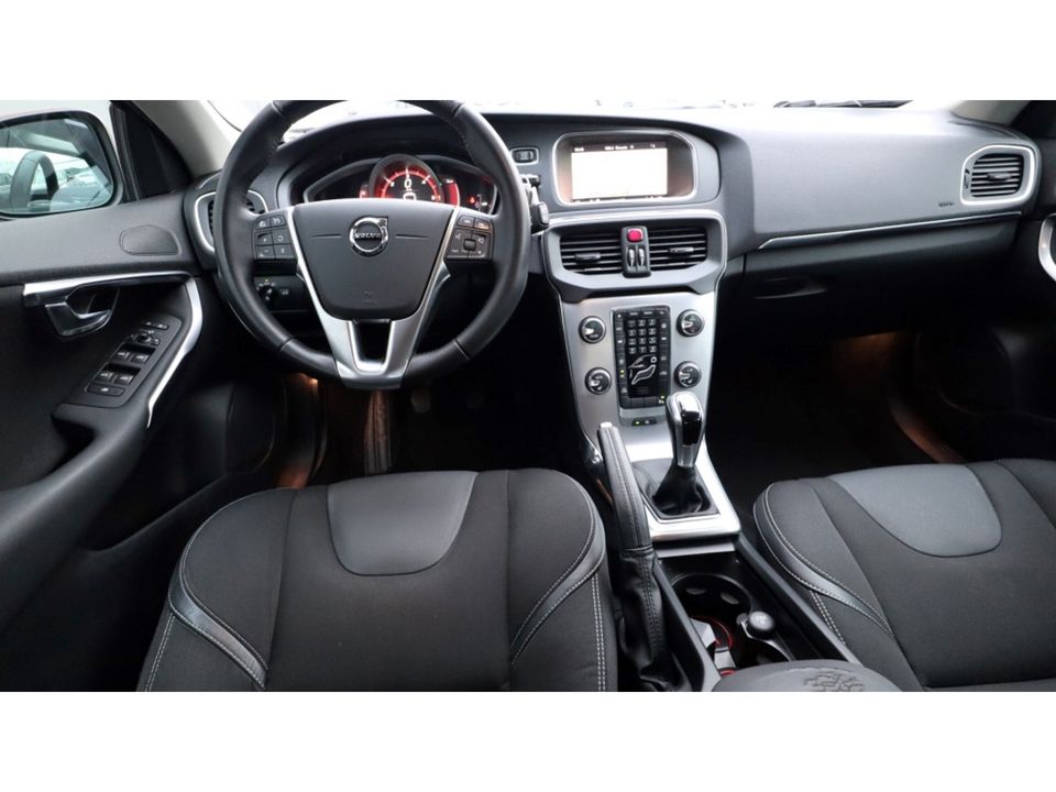 Volvo V40 2.0 D2 Nordic+ | Led | Media | PDC | Clima | Super zuinig