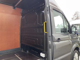 MAN TGE 35 2.0 Standaard Hoog L2H2 177pk automaat / vaste prijs rijklaar € 29.950 ex btw / lichtmetalen velgen / pdc rondom / airco / cruise / donker grijs metallic / trekhaak 3000 kg