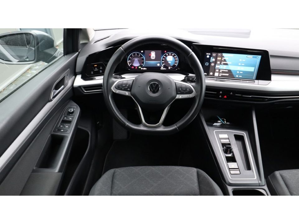 Volkswagen GOLF Variant 1.0 eTSI Life | Led | Camera | Trekhaak