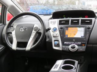 Toyota Prius Wagon 1.8 Dynamic Business 7-PERS | TREKHAAK | PANORAMADAK | HEAD-UP DISPLAY | JBL AUDIO | CAMERA | STOELVERWARMING |