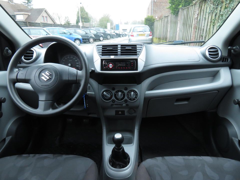 Suzuki Alto 1.0 LOGISCHE NAP | ALL-SEASON BANDEN | PIONEER RADIO+CD+AUX | BOUWJAAR 2011 |