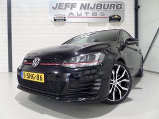 Volkswagen Golf 2.0 TSI GTI Performance "Origineel NL!" Dynaudio Xenon-LED Navigatie 19", van 3e eigenaar in UNIEK mooie staat !