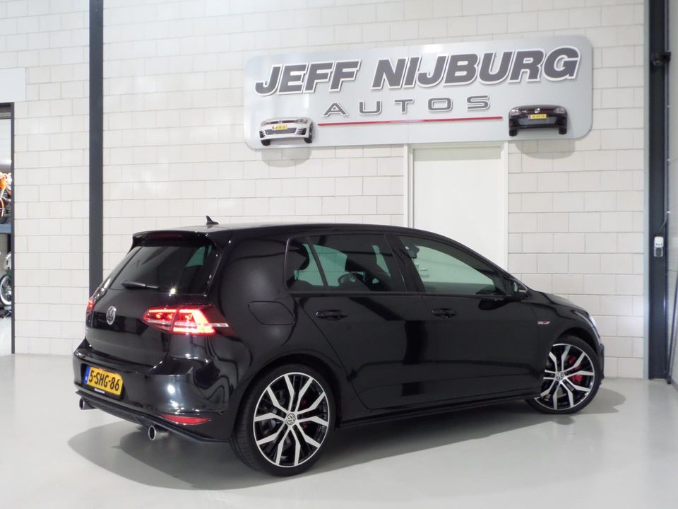 Volkswagen Golf 2.0 TSI GTI Performance "Origineel NL!" Dynaudio Xenon-LED Navigatie 19", van 3e eigenaar in UNIEK mooie staat !